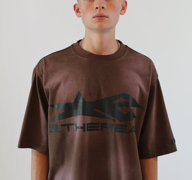 MOCHA BROWN ESSENTIAL TEE